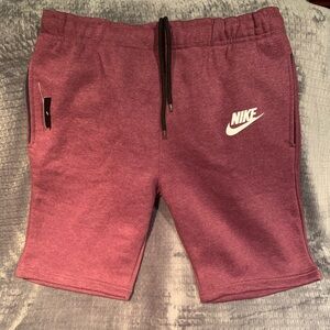 Brand new Nike Fleece Tech Shorts Men’s XL
